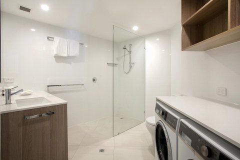 Emerald Noosa - Yamba Accommodation 22