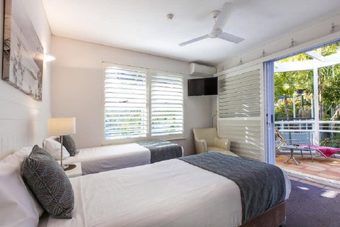 Emerald Noosa - Yamba Accommodation 11