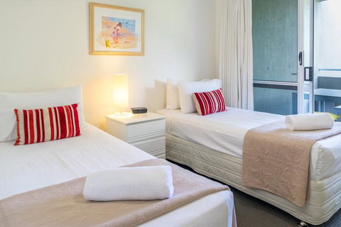 Noosa Hill Resort - Yamba Accommodation 18