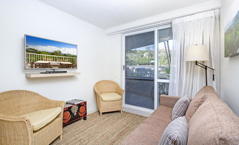 Noosa Hill Resort - Yamba Accommodation 3