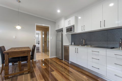 Pandanus Spa Cottage - Yamba Accommodation 9
