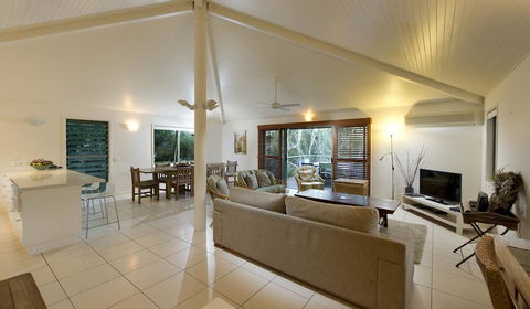 The Retreat Beach Houses - Yamba Accommodation 6
