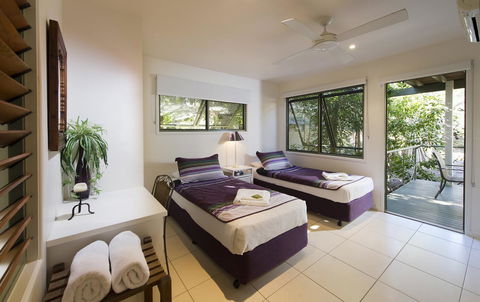 The Retreat Beach Houses - Yamba Accommodation 16