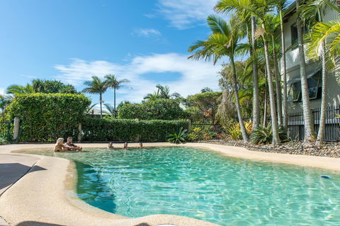 The Retreat Beach Houses - Yamba Accommodation 2