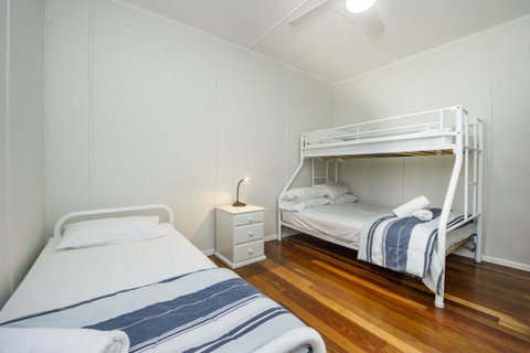 Kooyong Apartment 1 - Yamba Accommodation 7