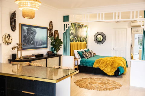 NOMAD - Luxe Apartment - Yamba Accommodation 0