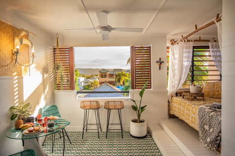 NOMAD - Luxe Apartment - Yamba Accommodation 1