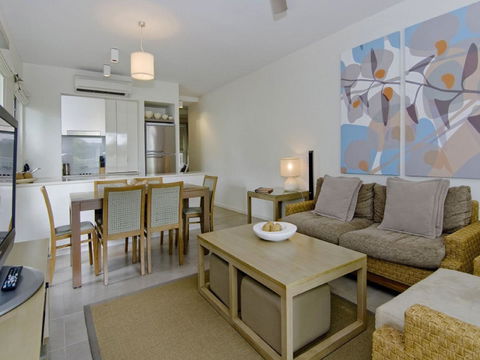 Beach Club Port Douglas Luxury Apartments - Yamba Accommodation 2