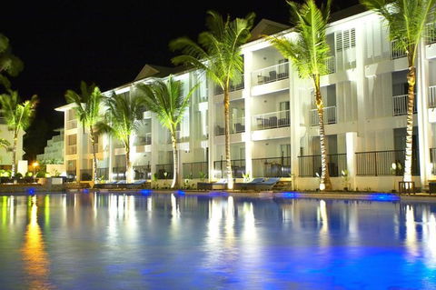 Beach Club Port Douglas Luxury Apartments - Yamba Accommodation 1