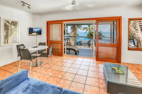 Paradise On The Beach Resort - Yamba Accommodation 8