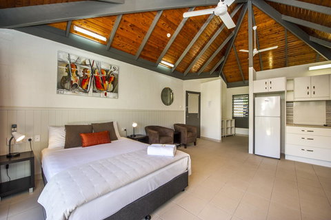 Island Leisure Resort - Yamba Accommodation 0