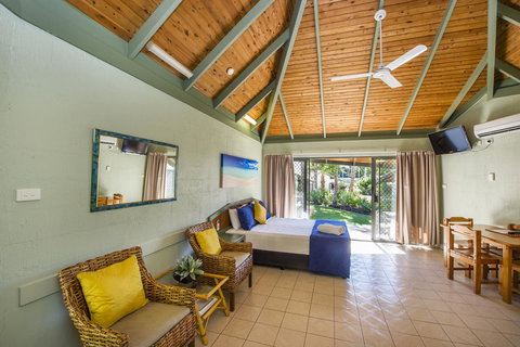 Island Leisure Resort - Yamba Accommodation 1