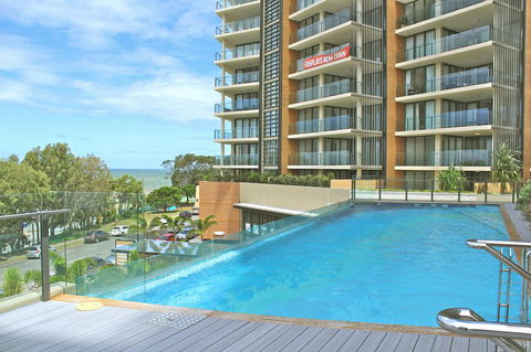Oaks Redcliffe Mon Komo Suites - Yamba Accommodation 5