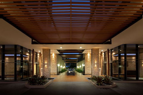 Oaks Redcliffe Mon Komo Suites - Yamba Accommodation 14
