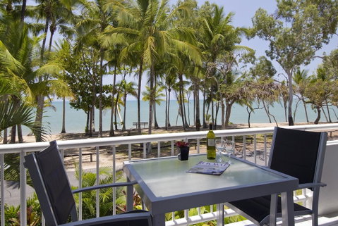 Agincourt Beachfront Apartments - Yamba Accommodation 17