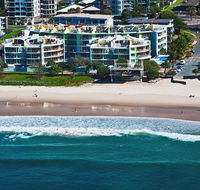 Rolling Surf Resort - Yamba Accommodation