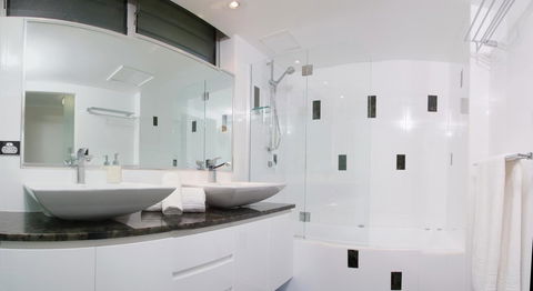 Poinciana 112 - Yamba Accommodation 11