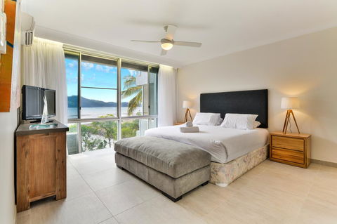 Frangipani 104 - Hamilton Island - Yamba Accommodation 3