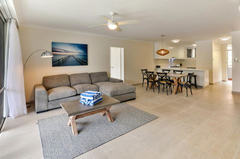 Frangipani 104 - Hamilton Island - Yamba Accommodation 4