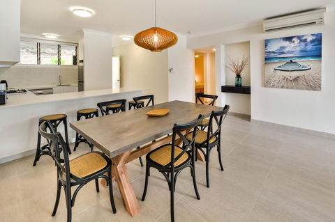Frangipani 104 - Hamilton Island - Yamba Accommodation 6