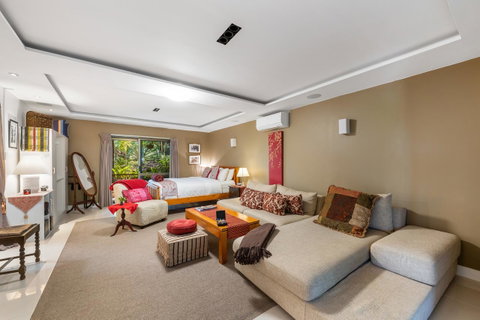 Noosa Hinterland Retreat - Yamba Accommodation 3