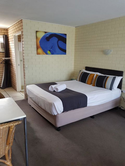 Twin Pines Motel - Yamba Accommodation 21