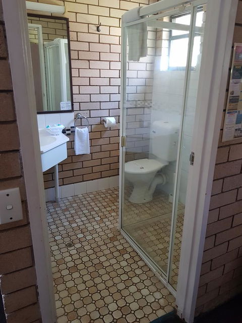 Twin Pines Motel - Yamba Accommodation 1