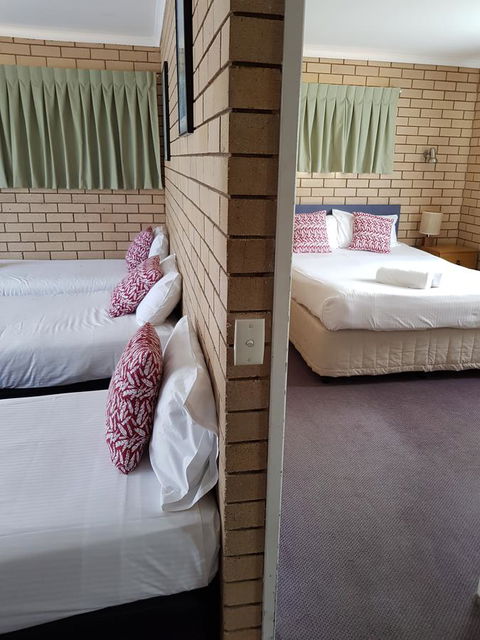 Twin Pines Motel - Yamba Accommodation 7