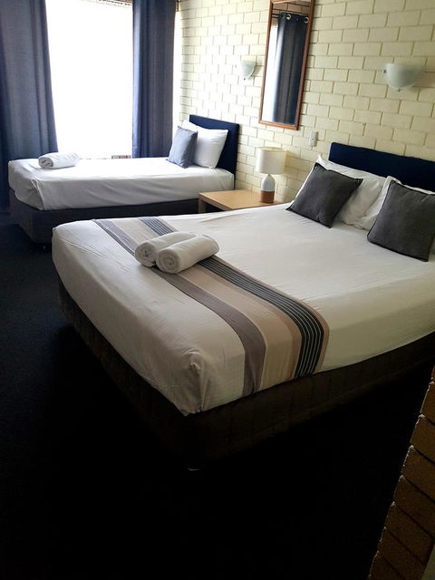Twin Pines Motel - Yamba Accommodation 3