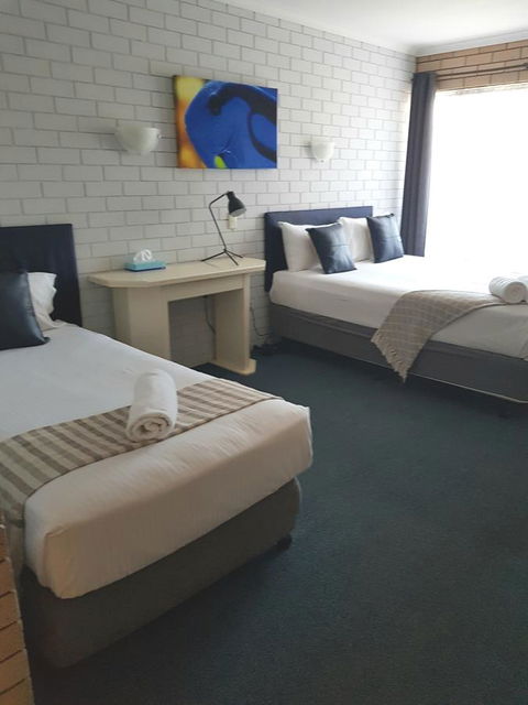Twin Pines Motel - Yamba Accommodation 13