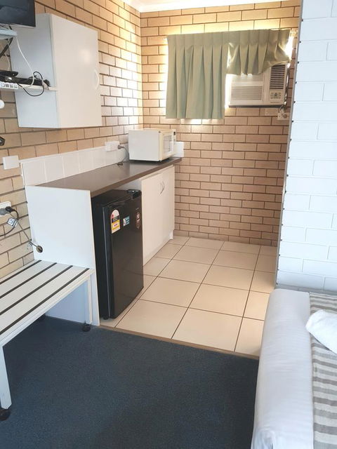 Twin Pines Motel - Yamba Accommodation 12