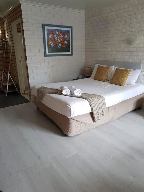 Twin Pines Motel - Yamba Accommodation 5