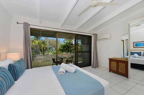 Seascape Holidays At Beachfront Terraces - Yamba Accommodation 5