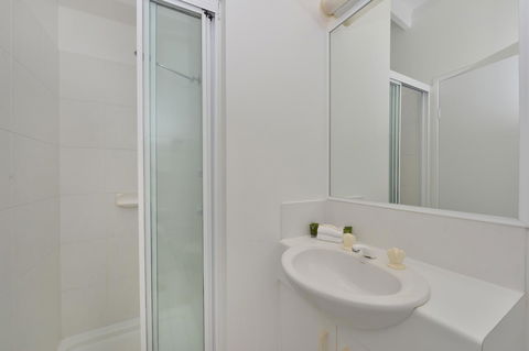 Seascape Holidays At Beachfront Terraces - Yamba Accommodation 7