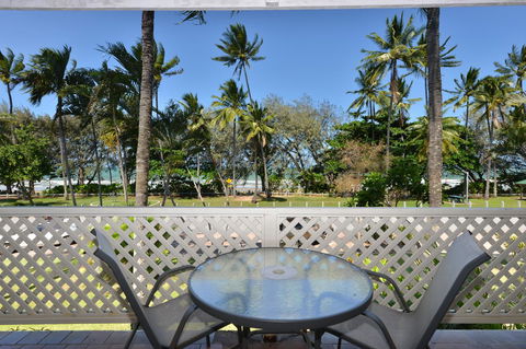 Seascape Holidays At Beachfront Terraces - Yamba Accommodation 2