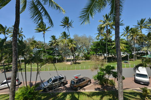 Seascape Holidays At Beachfront Terraces - Yamba Accommodation 28