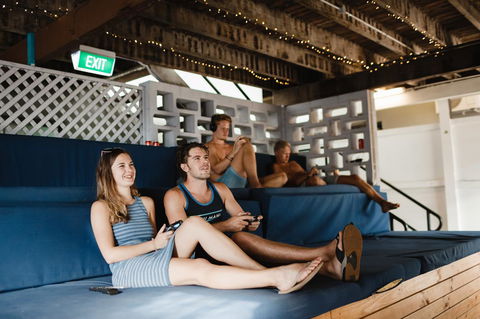 Mad Monkey Central - Yamba Accommodation 37
