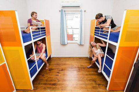 Mad Monkey Central - Yamba Accommodation 18