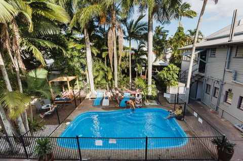 Mad Monkey Central - Yamba Accommodation 40