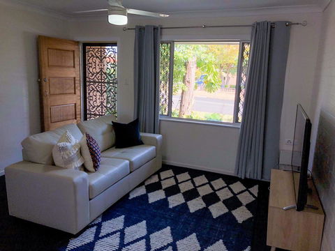 Picnic Point Villas - Yamba Accommodation 0