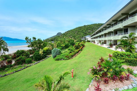 Beach Lodges - Yamba Accommodation 0