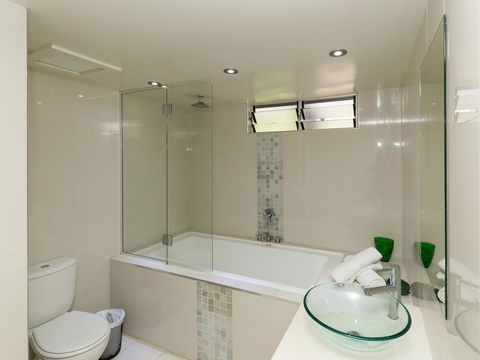 Beach Lodges - Yamba Accommodation 12