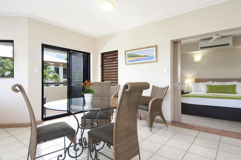 Regal Port Douglas - Yamba Accommodation 14