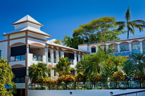 Regal Port Douglas - Yamba Accommodation 23