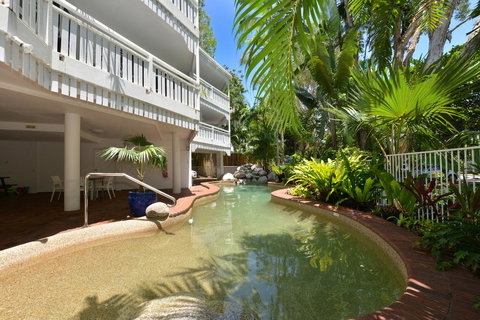 The White House Port Douglas - Yamba Accommodation 20