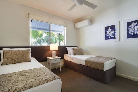 The White House Port Douglas - Yamba Accommodation 37