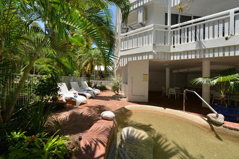 The White House Port Douglas - Yamba Accommodation 19