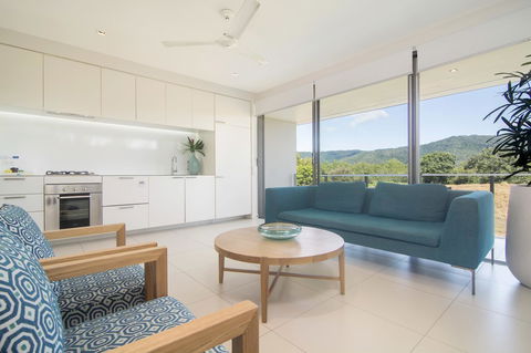 Pool Resort Port Douglas - Yamba Accommodation 13