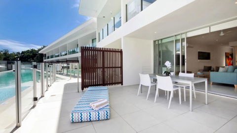 Pool Resort Port Douglas - Yamba Accommodation 10