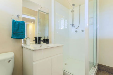 Bed & Breakfast 1 Bedroom Guest House - Yamba Accommodation 7